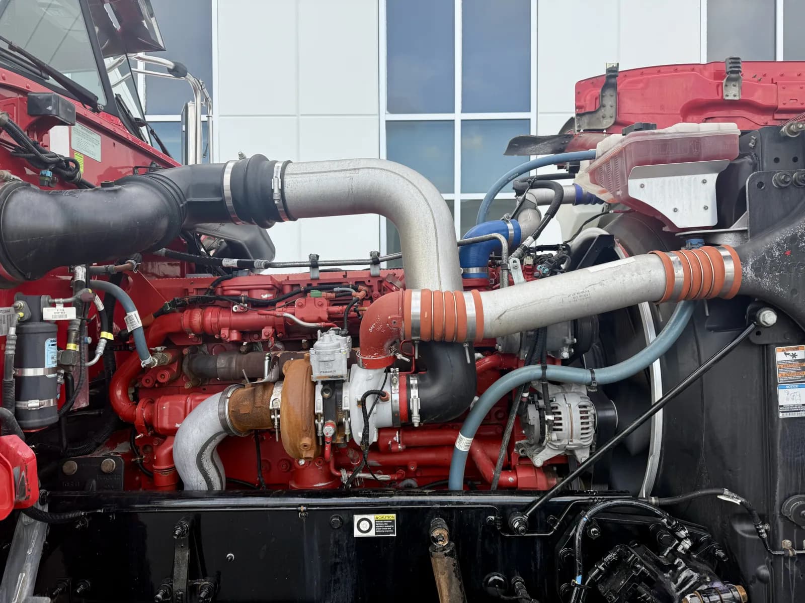 2019 Peterbilt 389 — photo 13