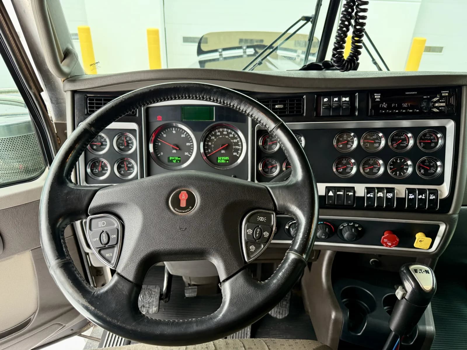 2016 Kenworth W900 — photo 16
