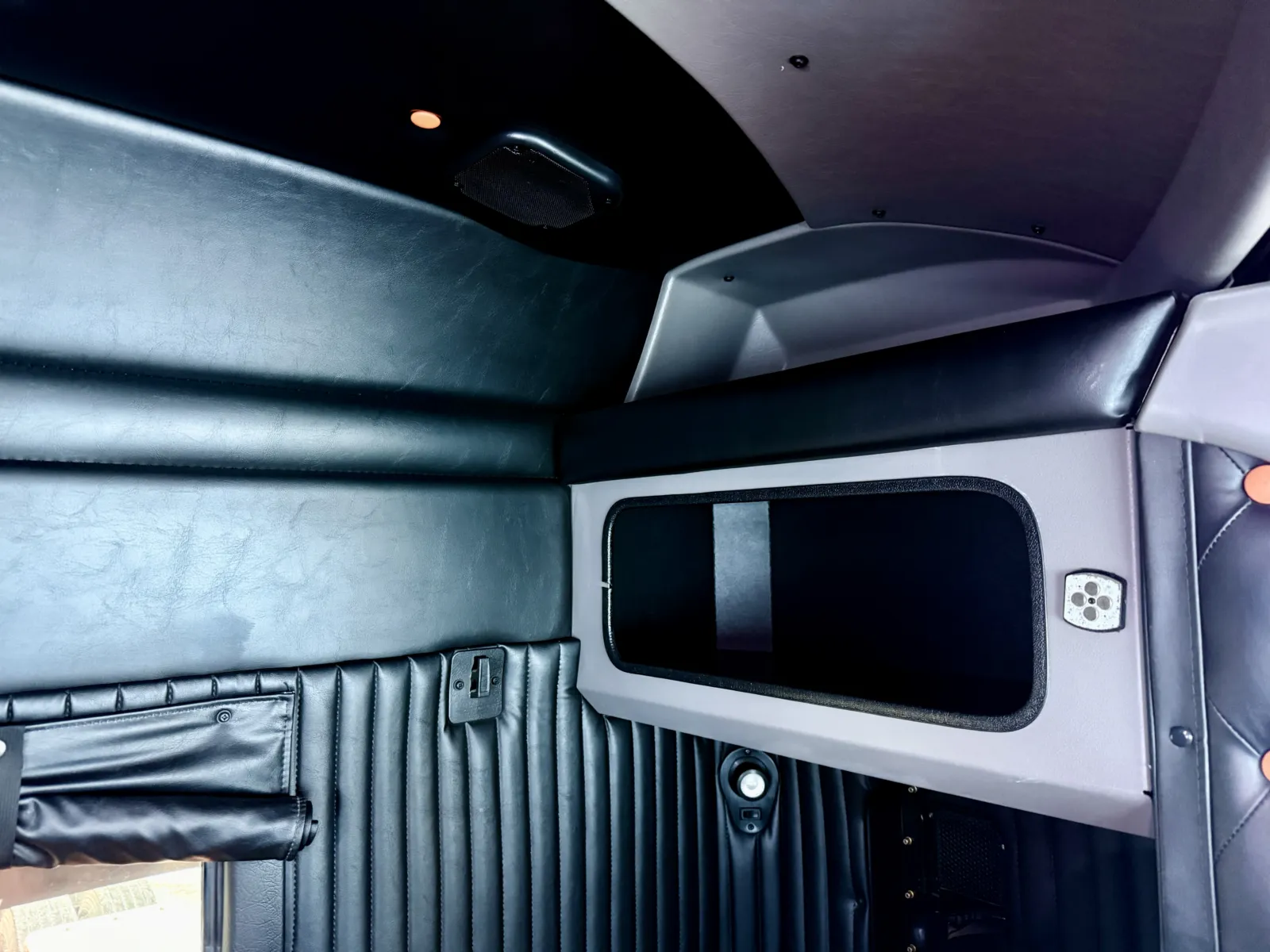 2018 Kenworth W900 — photo 24