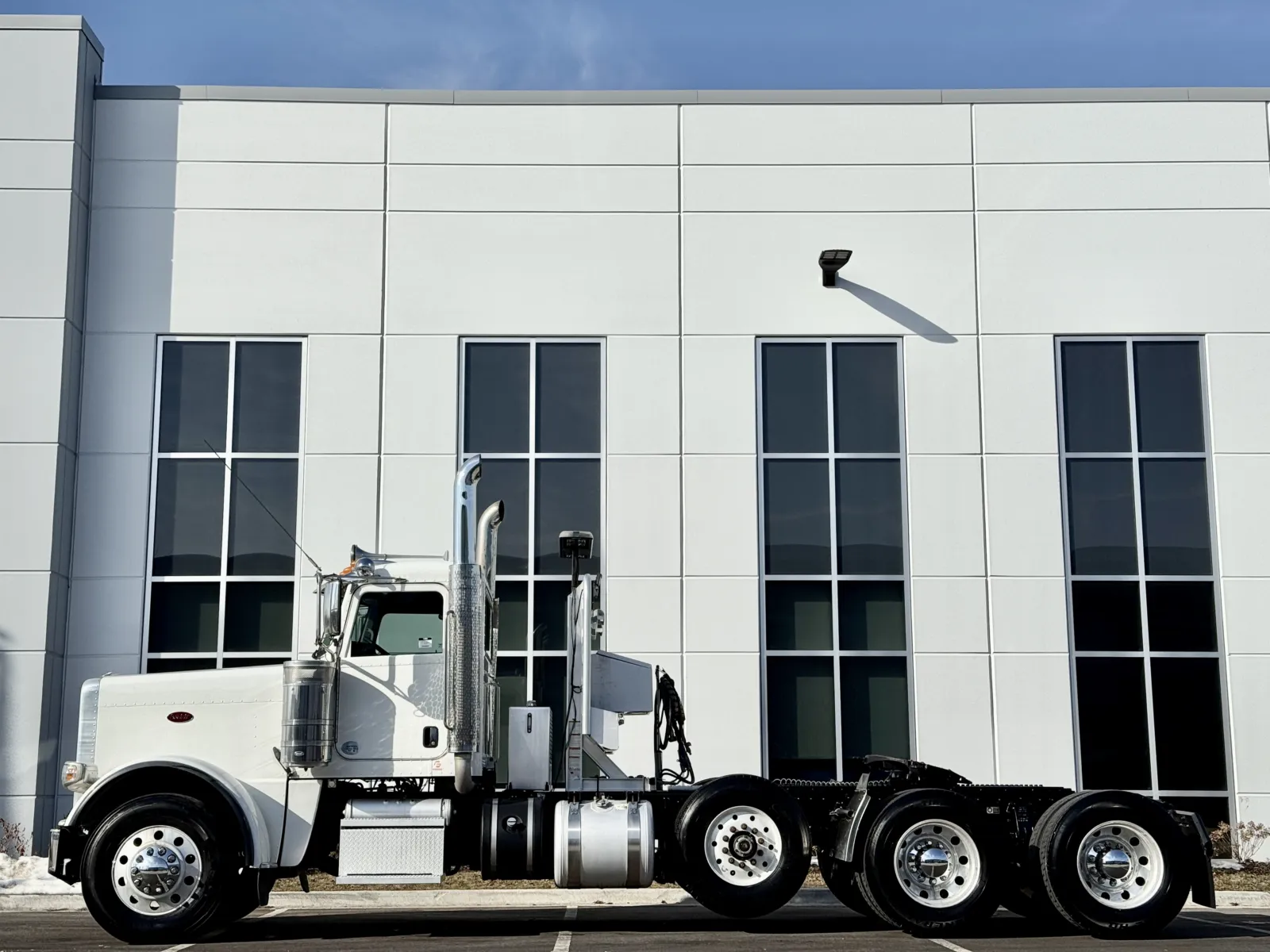 2018 Peterbilt 389 — photo 4