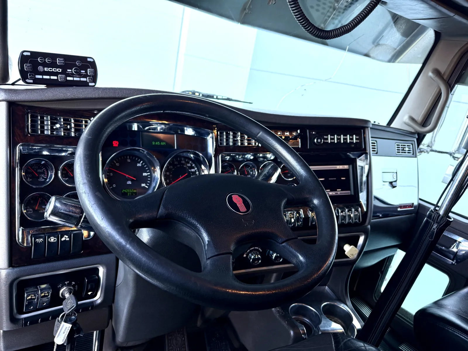 2013 Kenworth W900 — photo 15