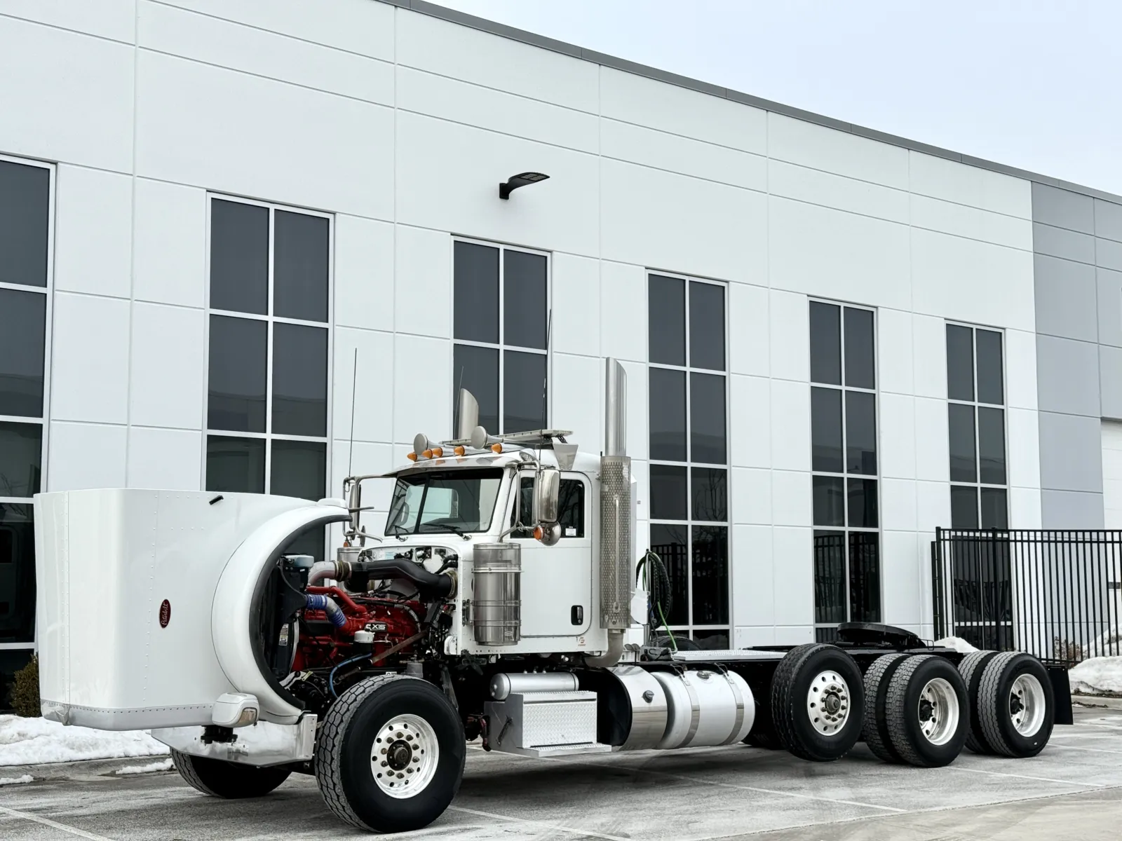 2018 Peterbilt 389 — photo 10