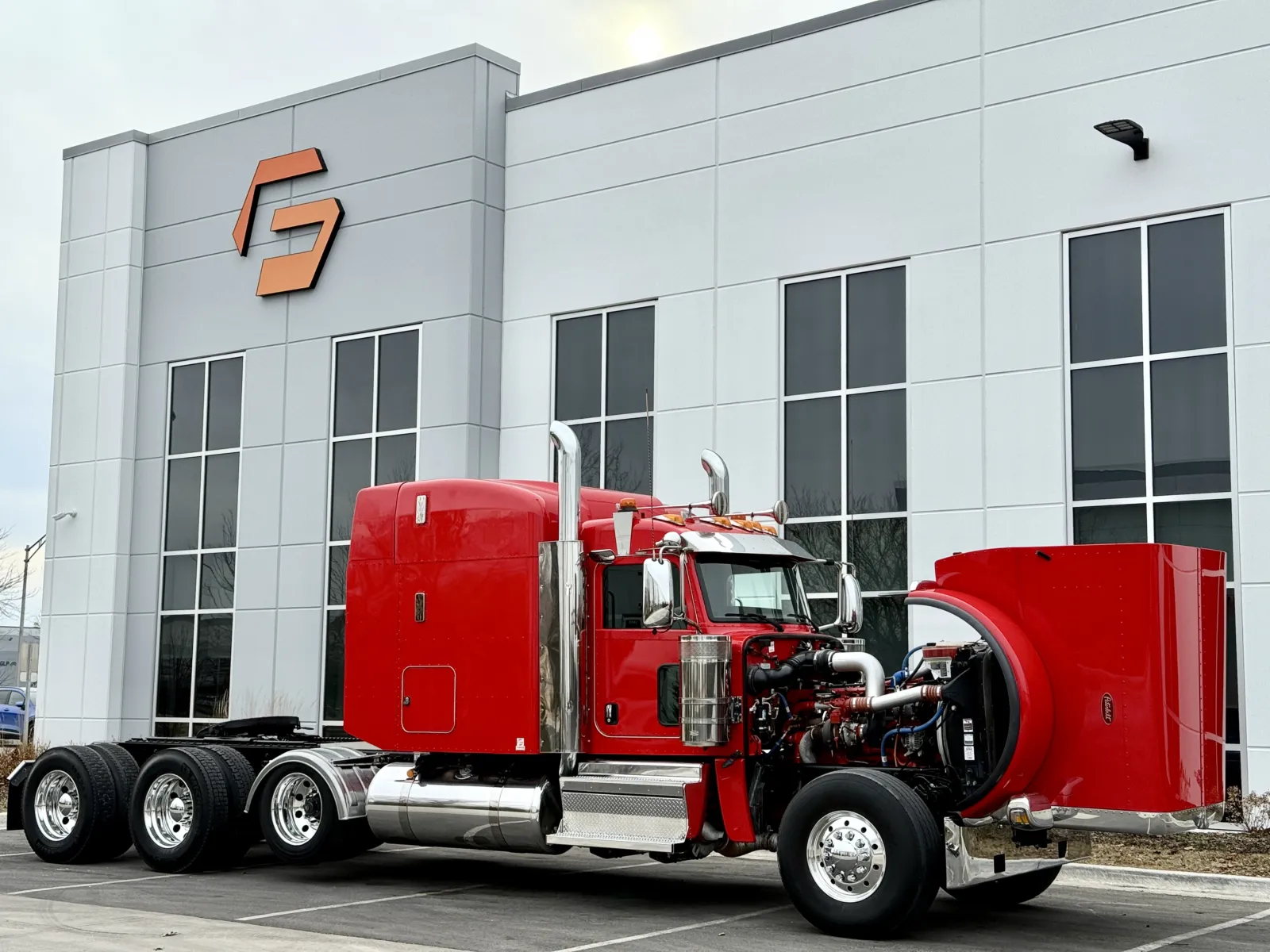 2024 Peterbilt 389 — photo 9