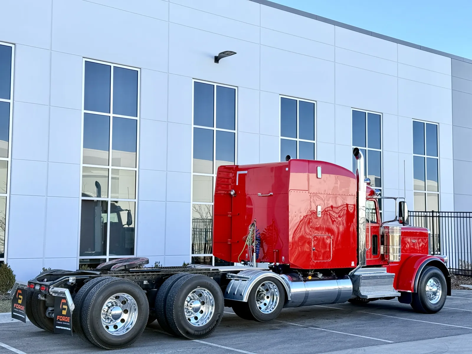 2024 Peterbilt 389 — photo 5