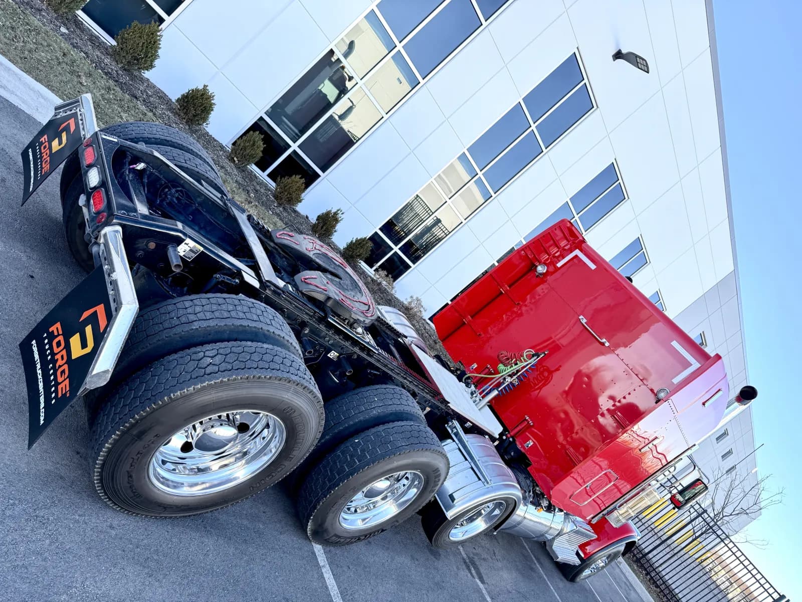 2024 Peterbilt 389 — photo 11