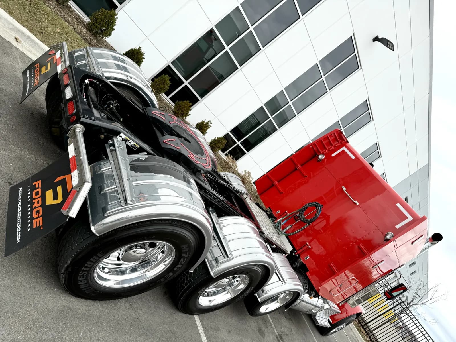 2024 Peterbilt 389 — photo 11