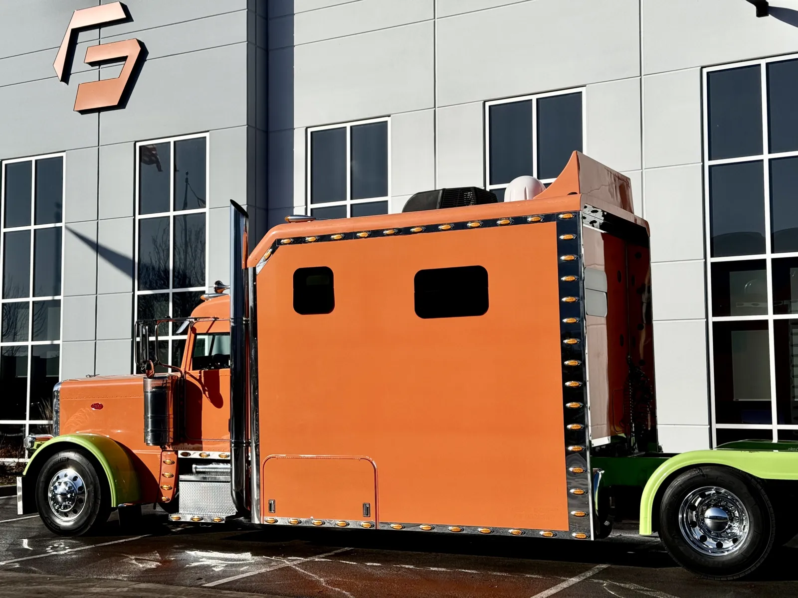 2014 Peterbilt 389 — photo 8