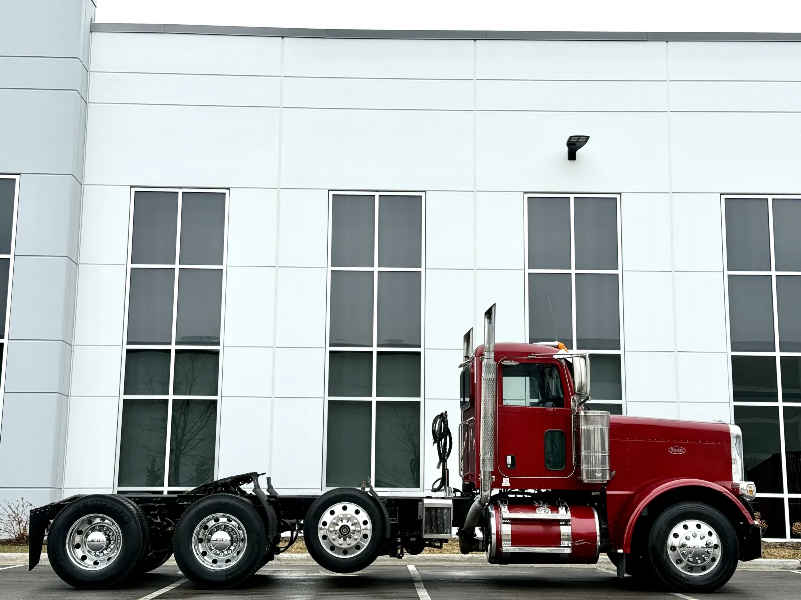 2017 Peterbilt 389 — photo 3