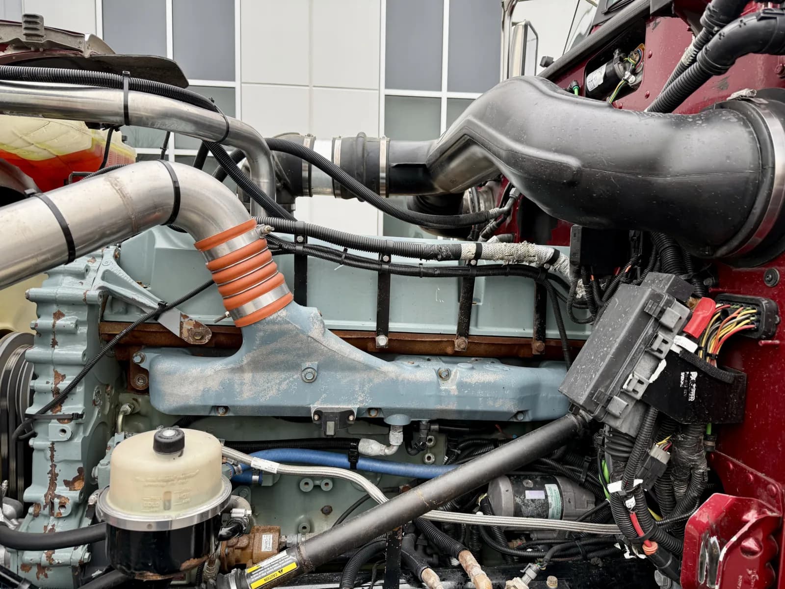 2017 Peterbilt 389 — photo 12