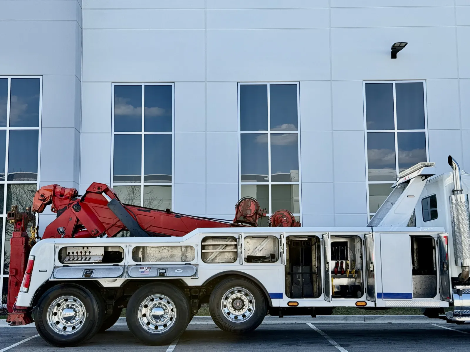 2011 Kenworth T800 — photo 9