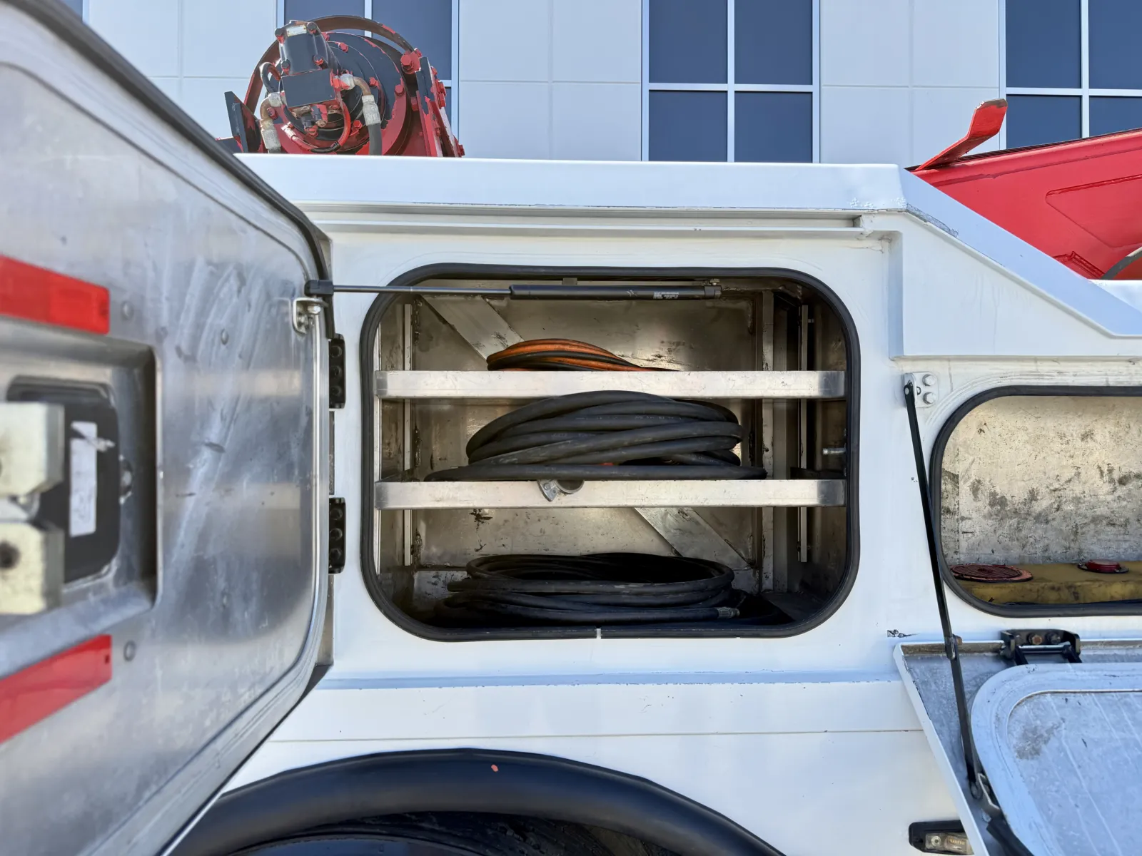 2011 Kenworth T800 — photo 18