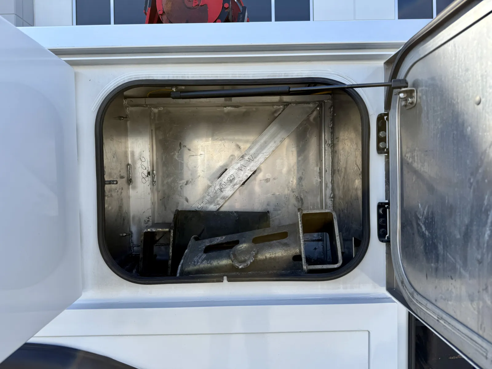 2011 Kenworth T800 — photo 24