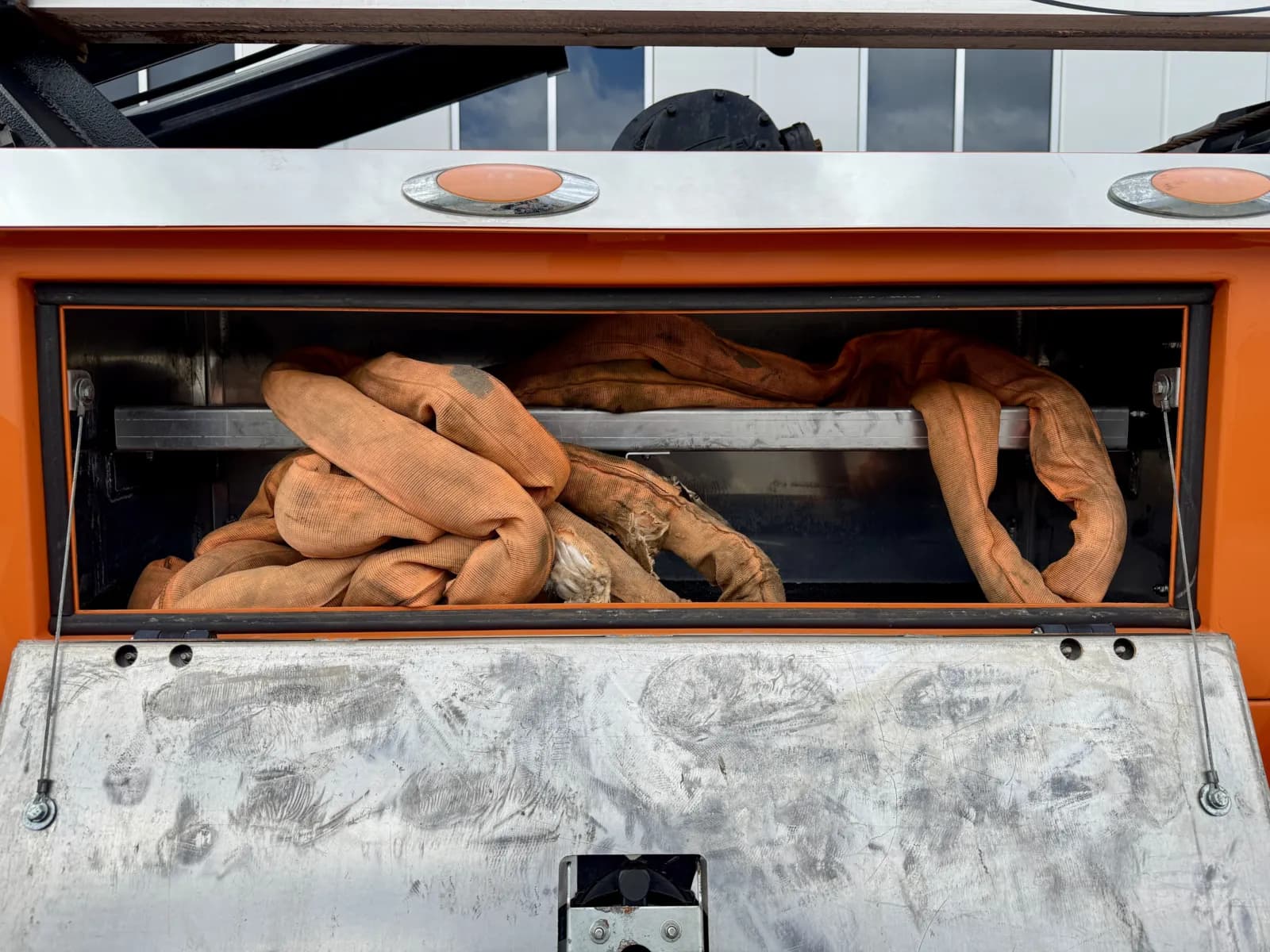 2017 Peterbilt 567 — photo 26