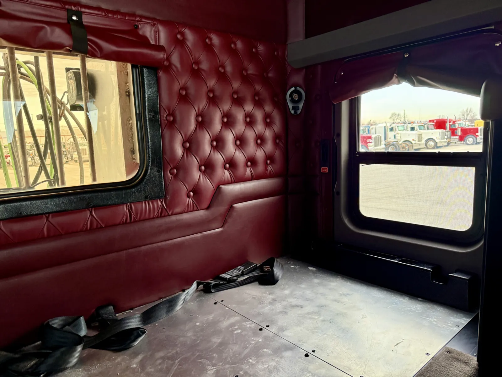 2014 Kenworth T800 — photo 24