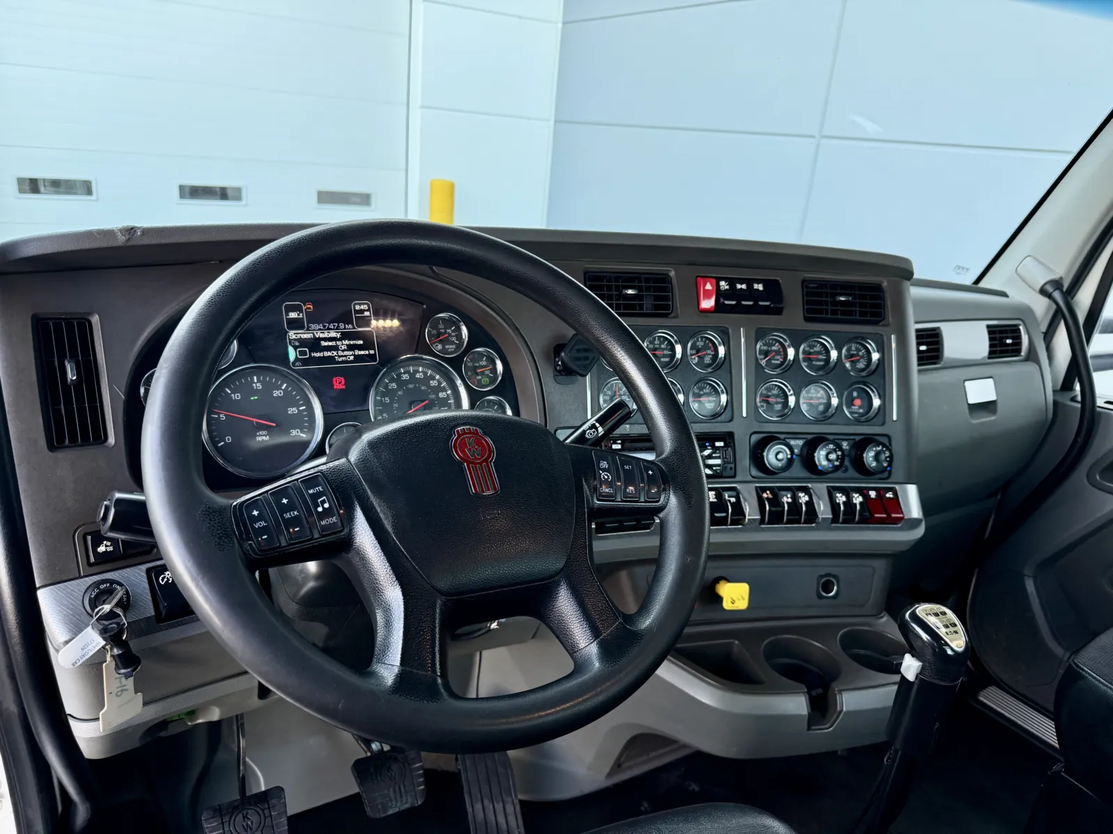 2019 Kenworth T880 — photo 15