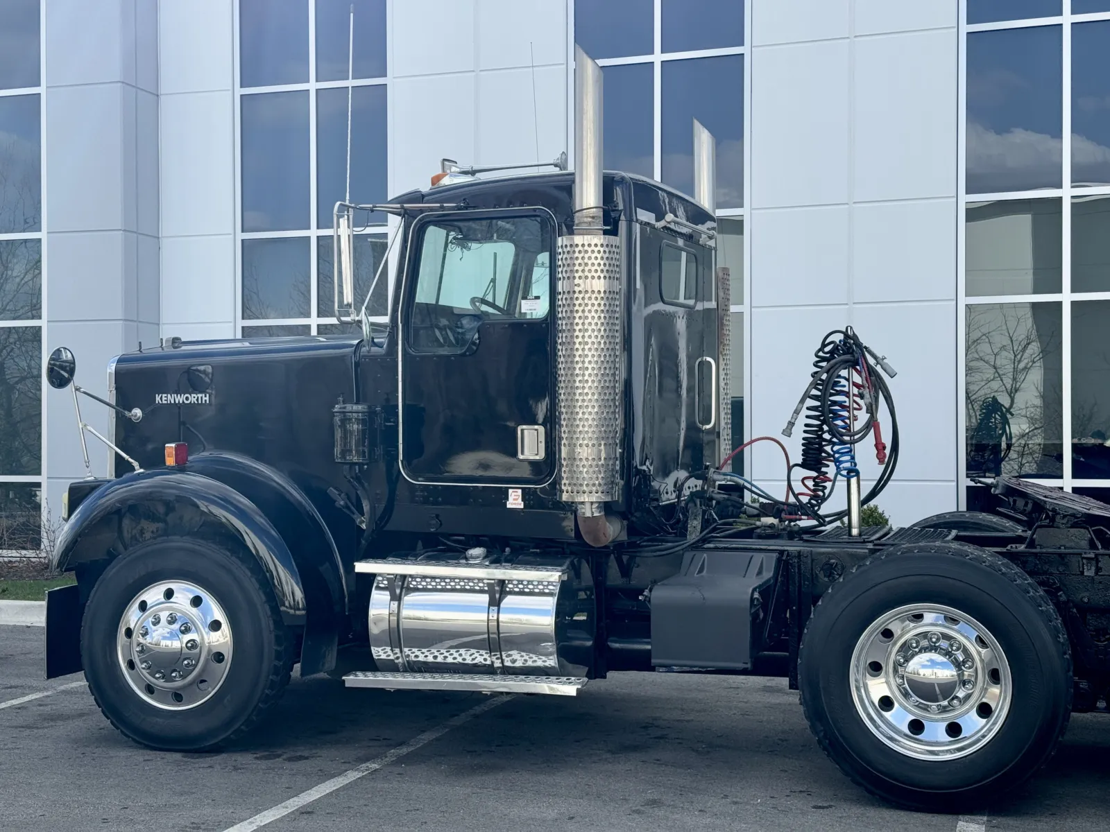 1999 Kenworth W900 — photo 8