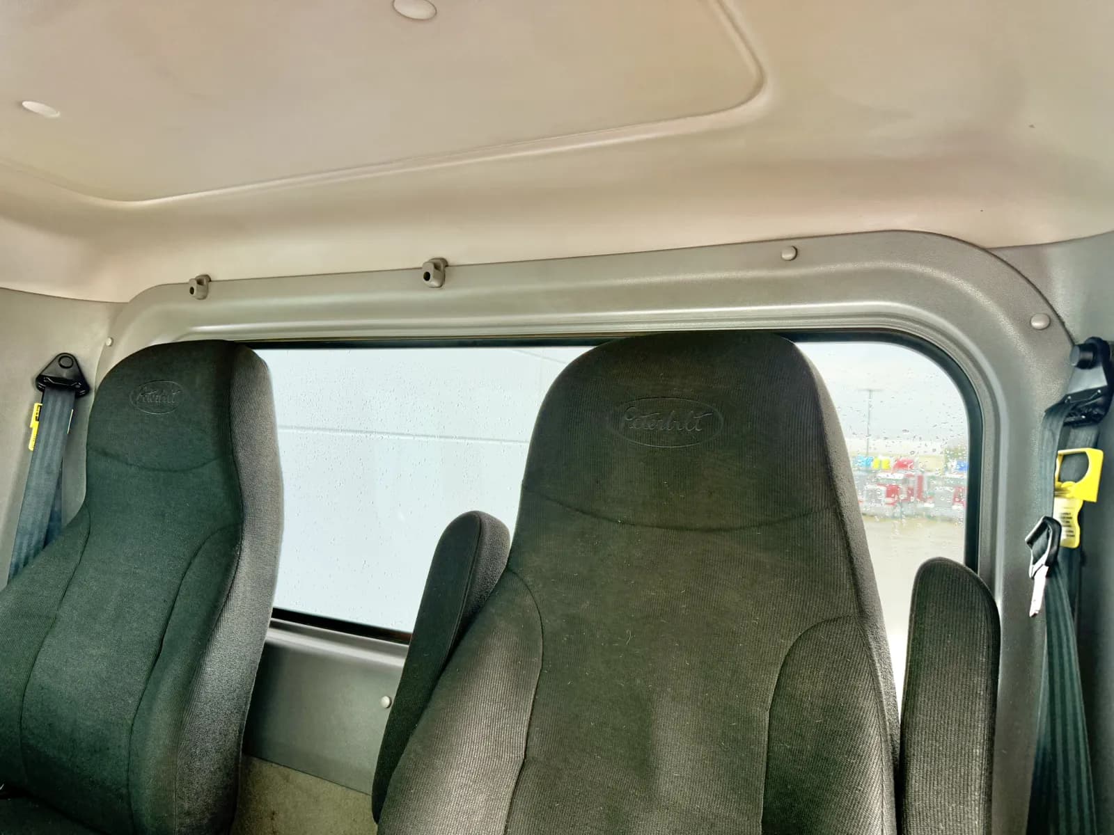 2021 Peterbilt 389 — photo 20