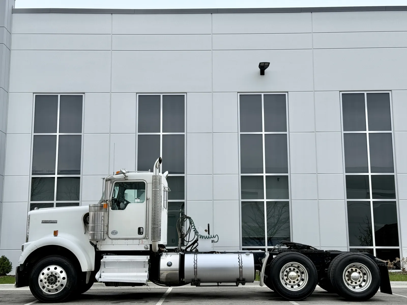 2015 Kenworth W900 — photo 4