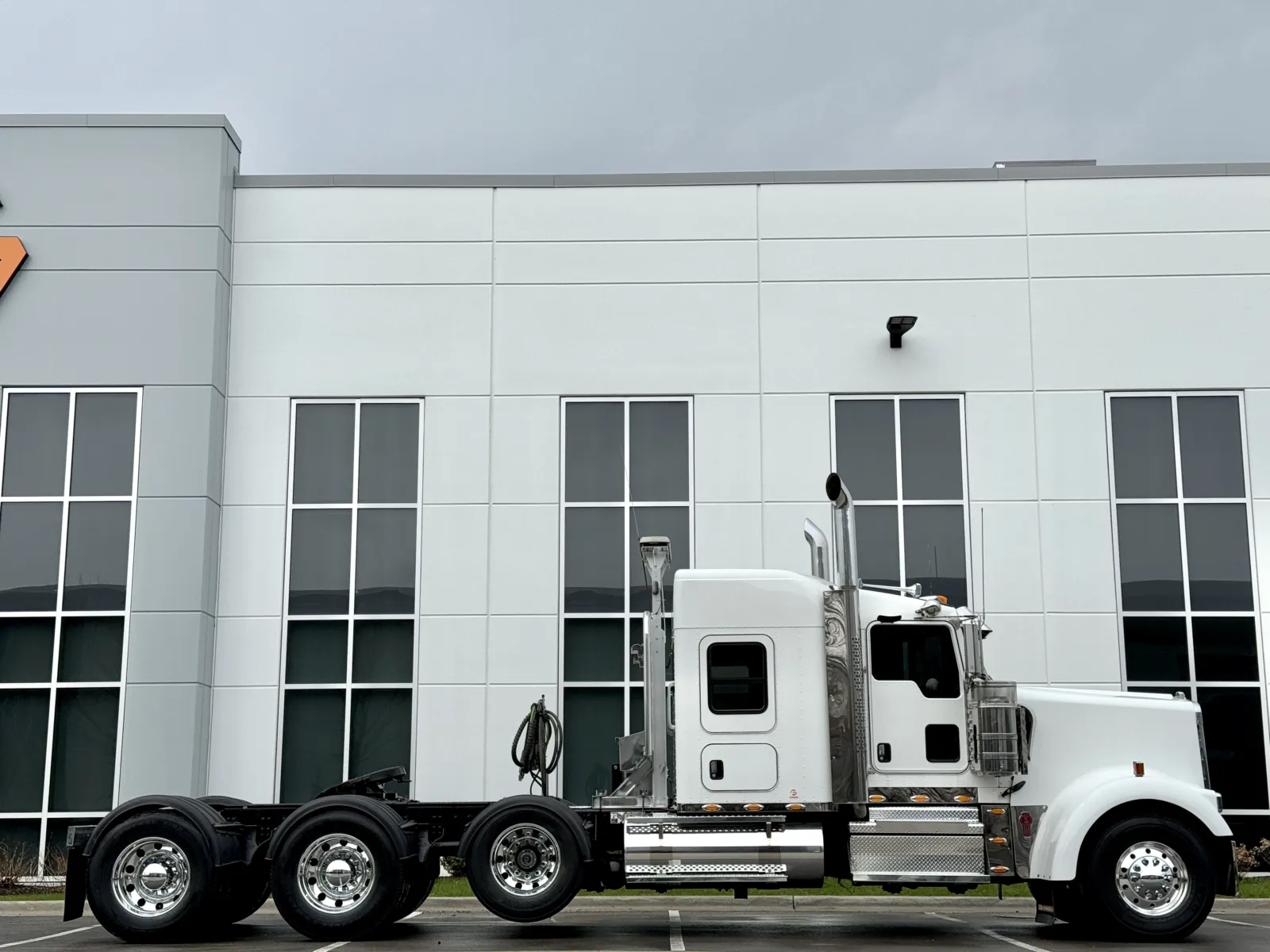 2021 Kenworth W900 — photo 3