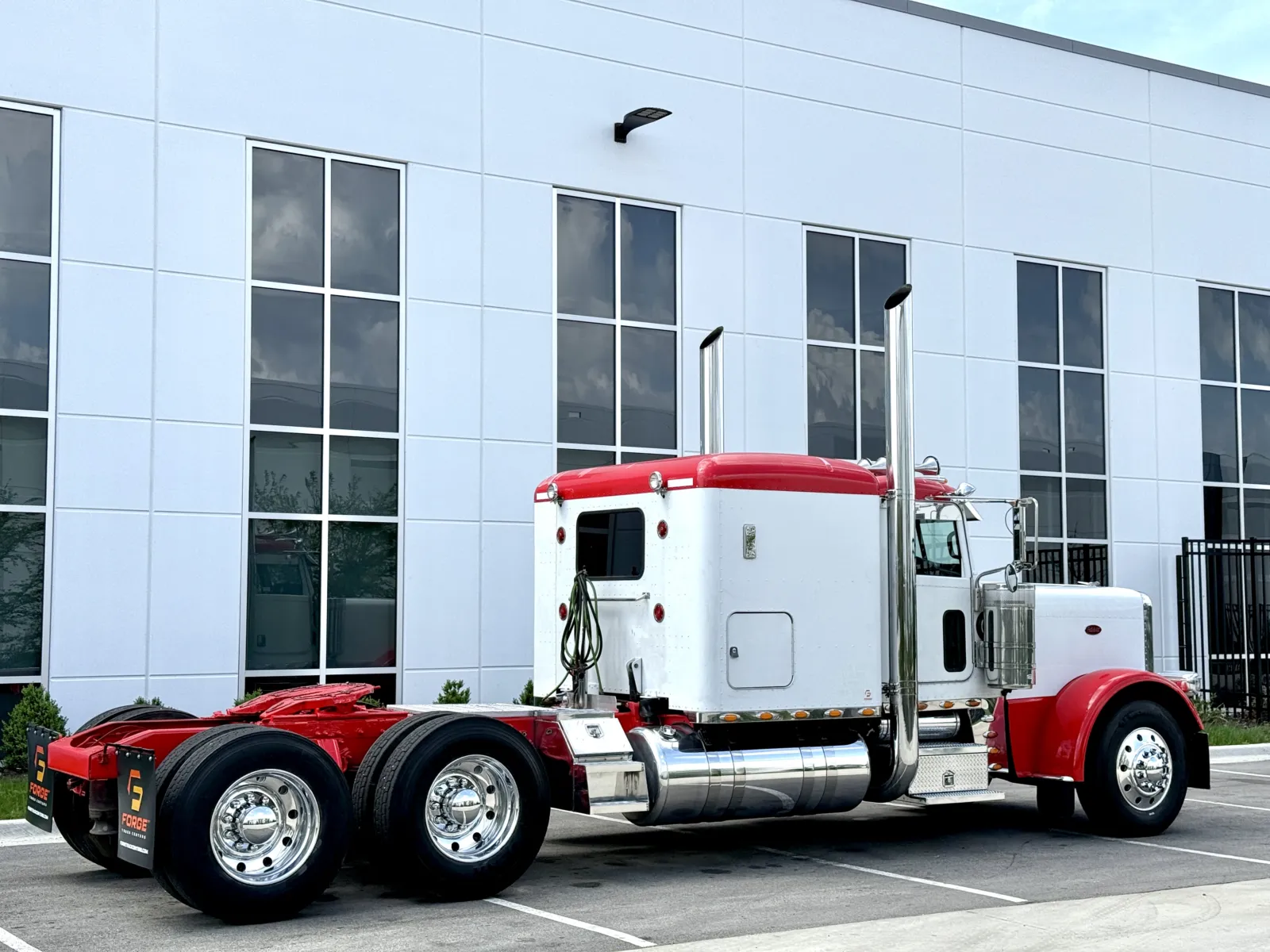 2013 Peterbilt 389 — photo 5