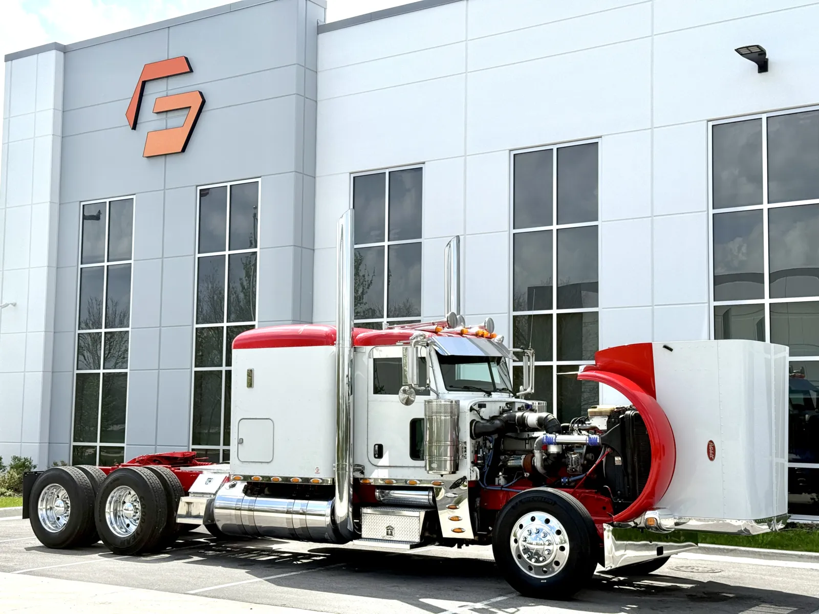 2013 Peterbilt 389 — photo 9