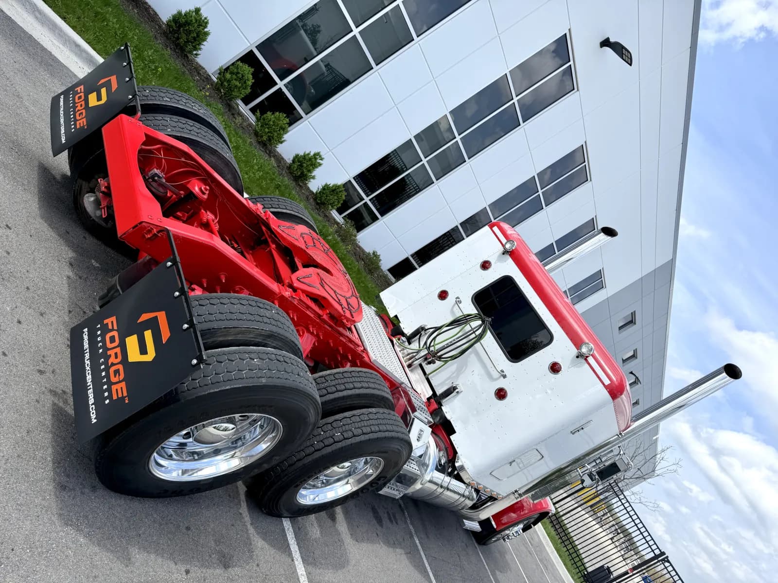 2013 Peterbilt 389 — photo 11