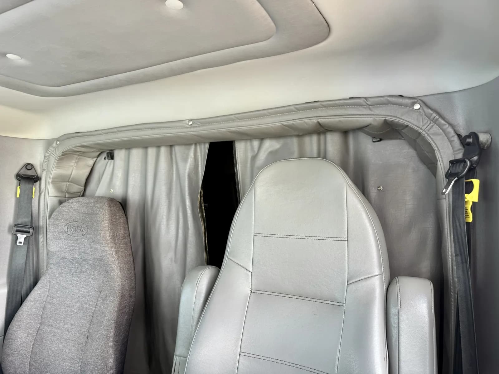 2013 Peterbilt 389 — photo 20