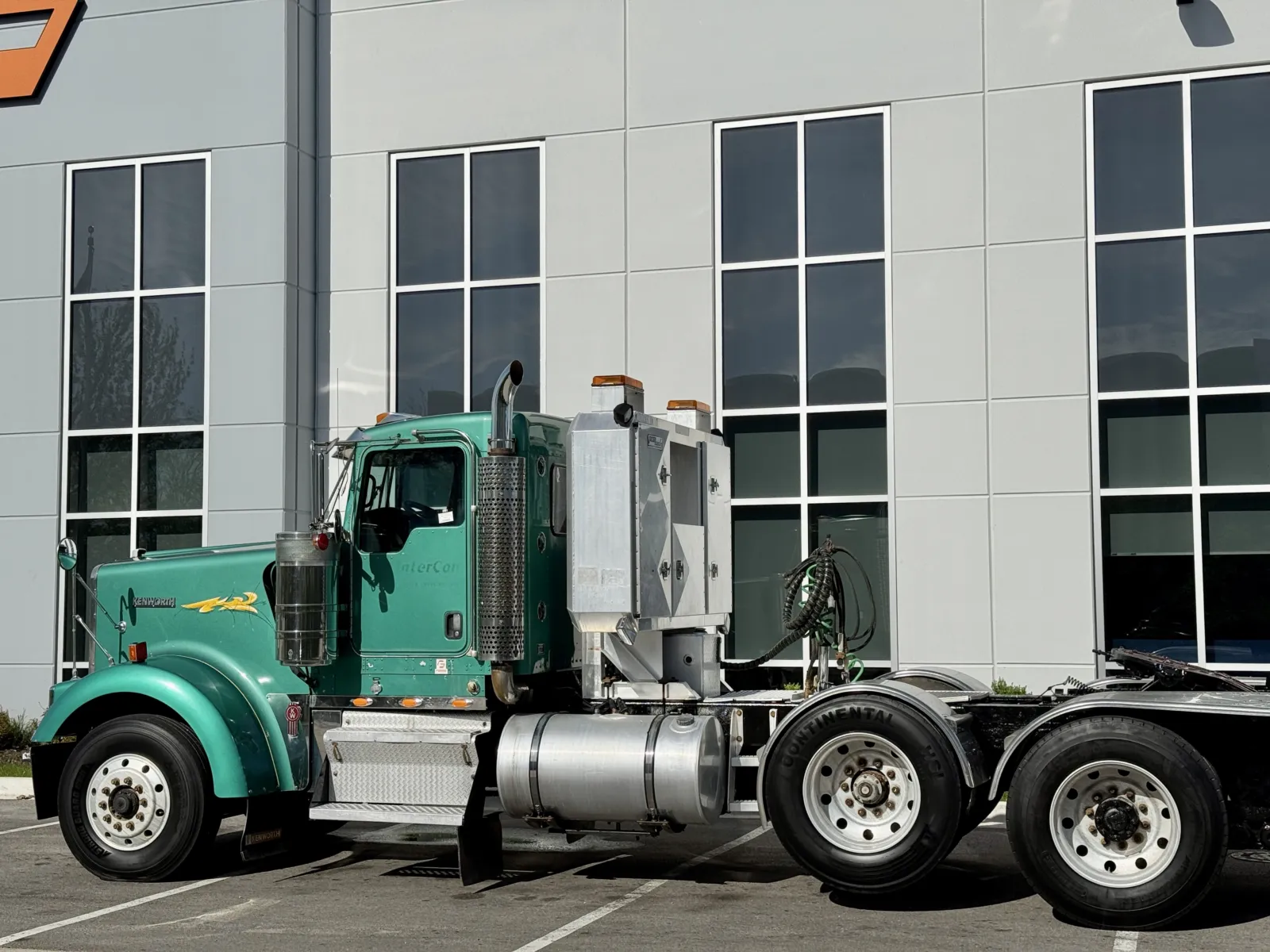 2005 Kenworth W900 — photo 8