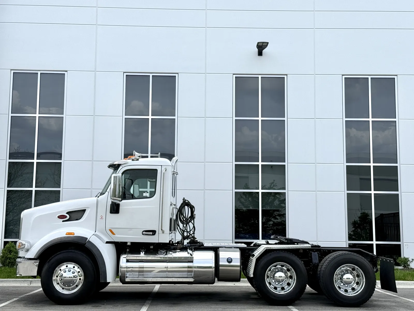 2016 Peterbilt 567 — photo 4