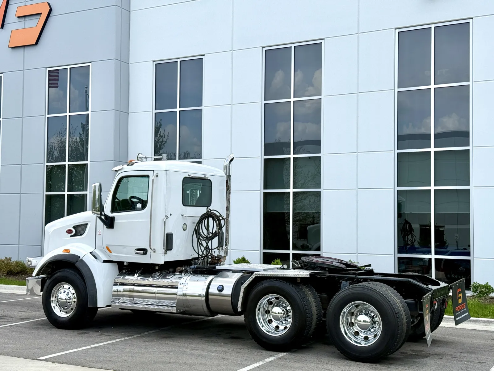 2016 Peterbilt 567 — photo 6