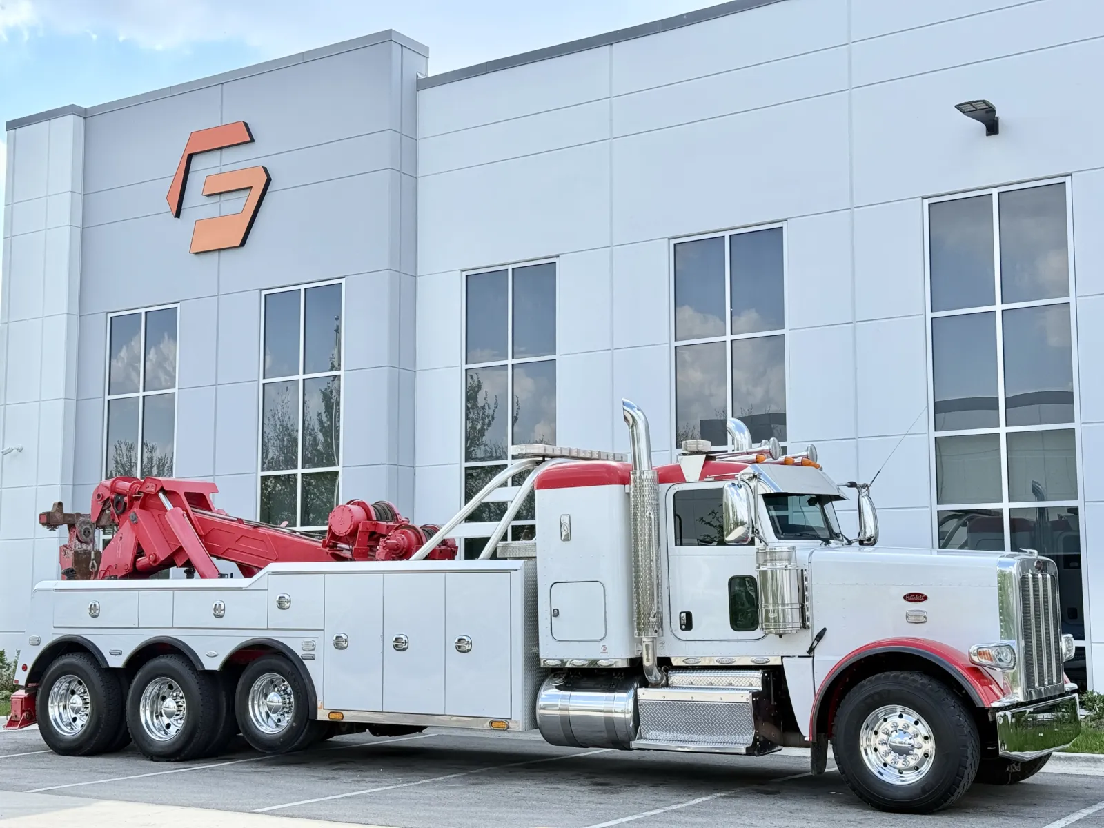 2017 Peterbilt 389 — photo 2