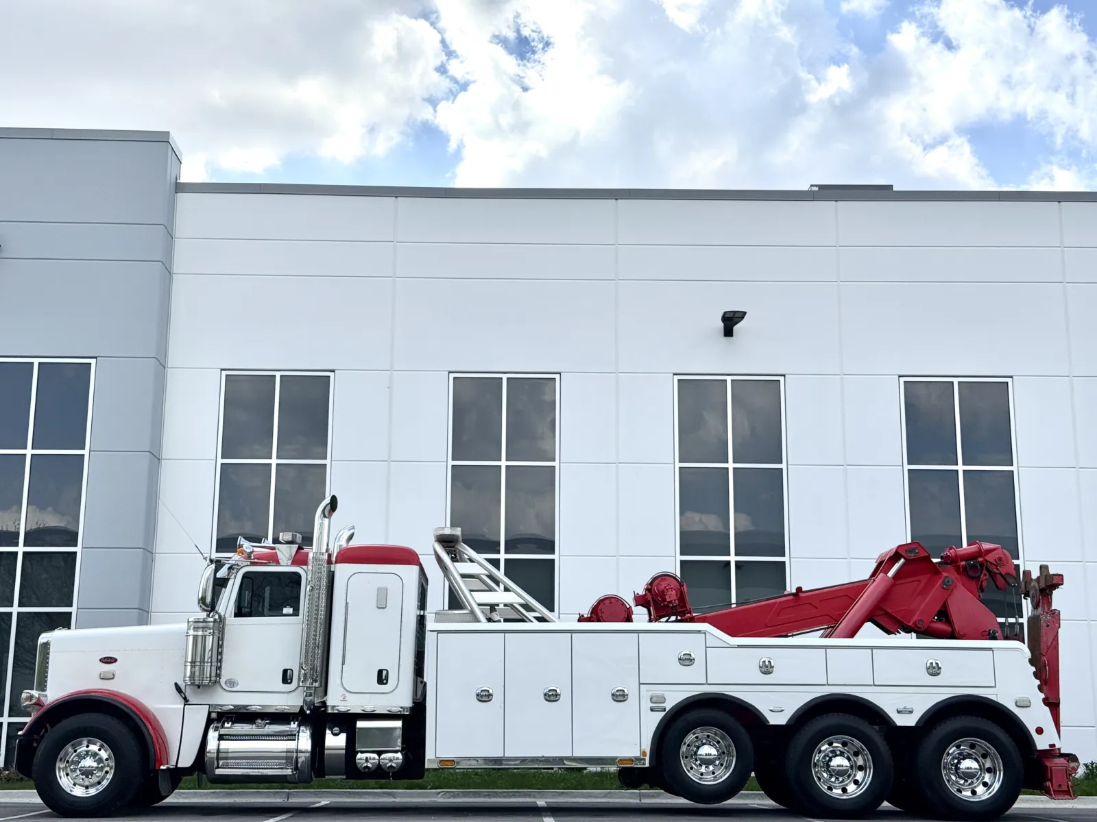 2017 Peterbilt 389 — photo 4