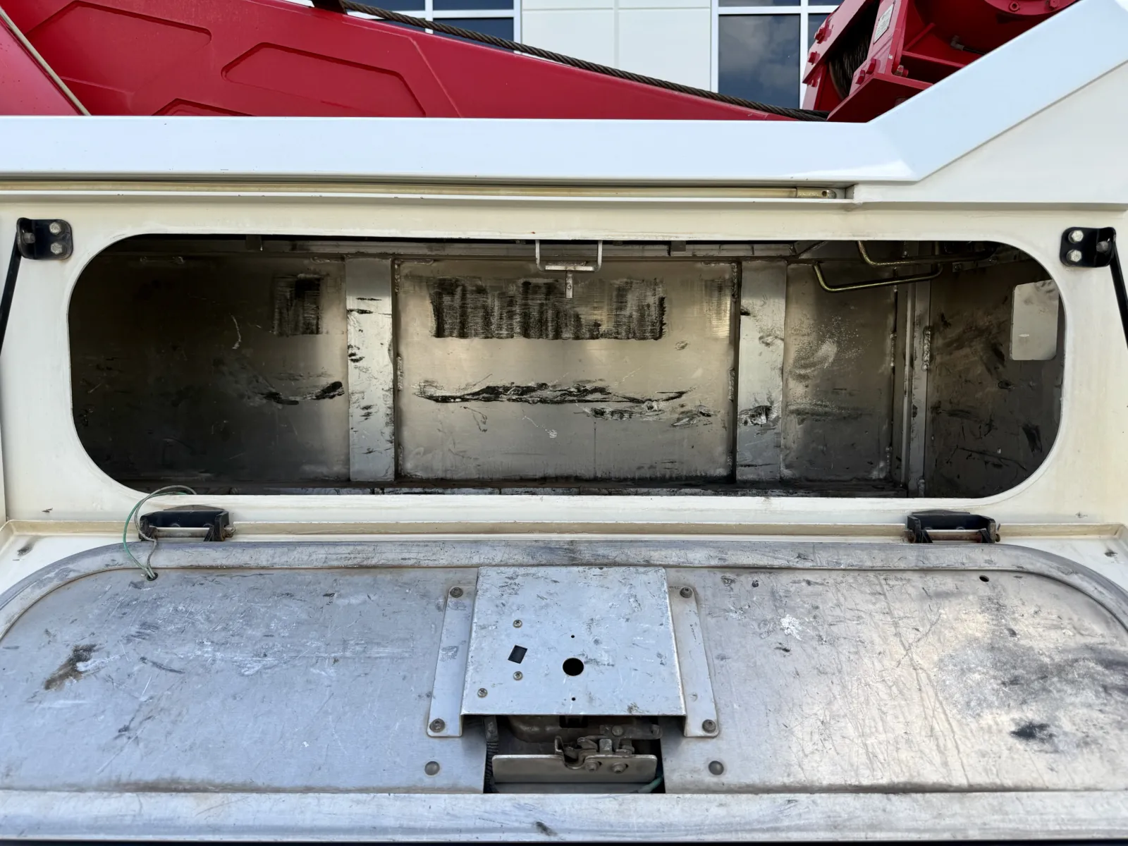 2017 Peterbilt 389 — photo 24