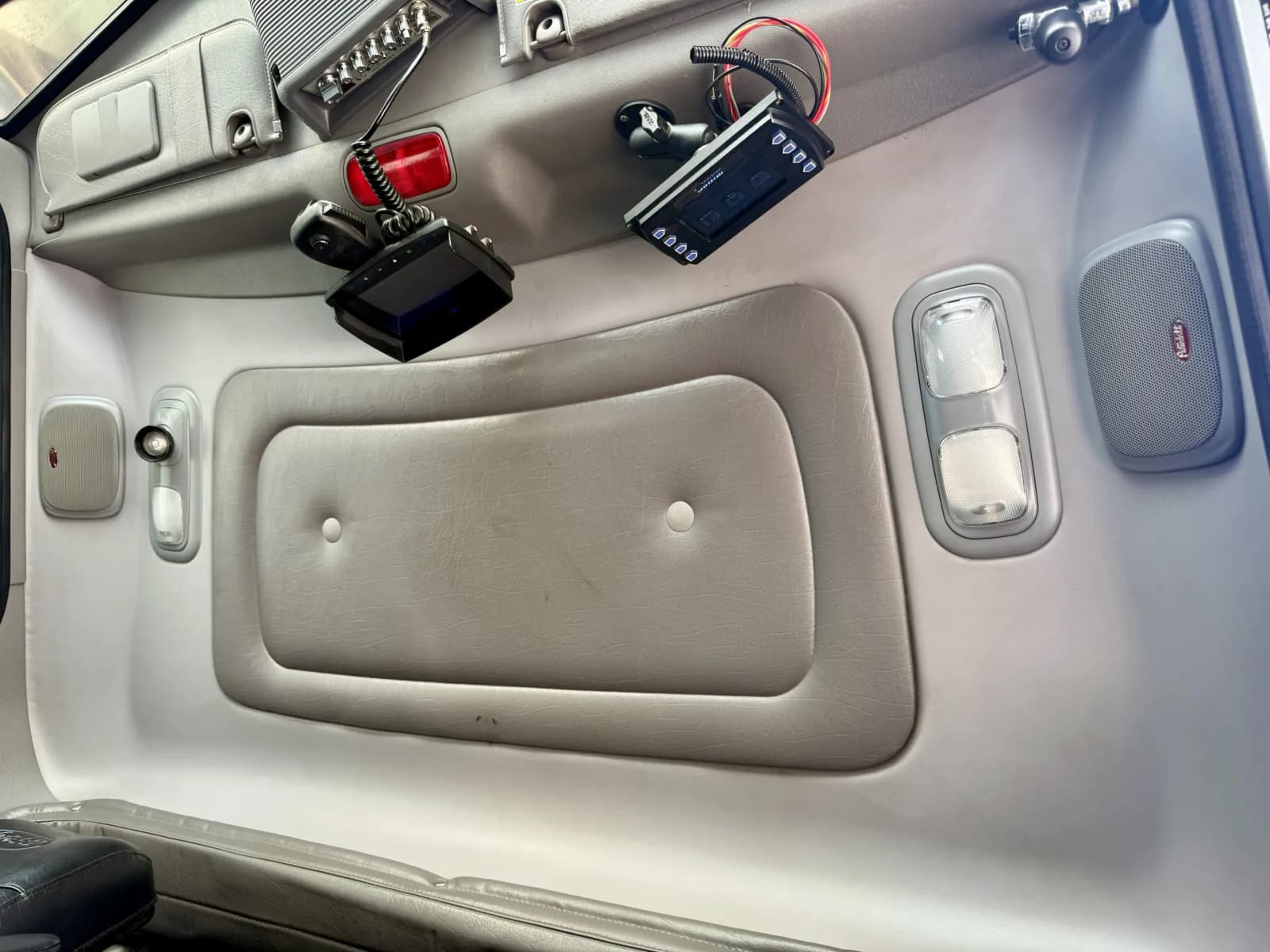 2017 Peterbilt 389 — photo 35