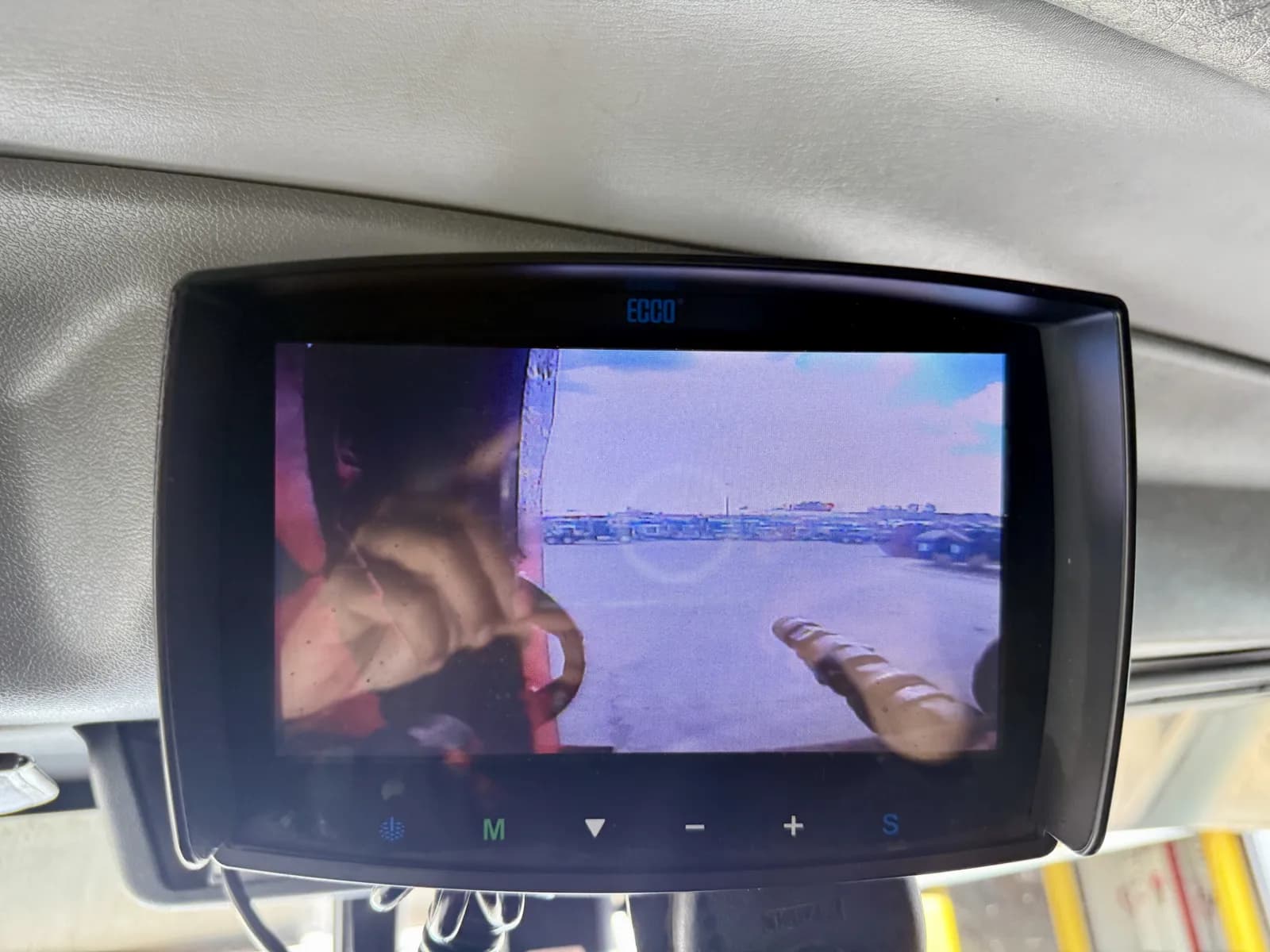 2017 Peterbilt 389 — photo 40