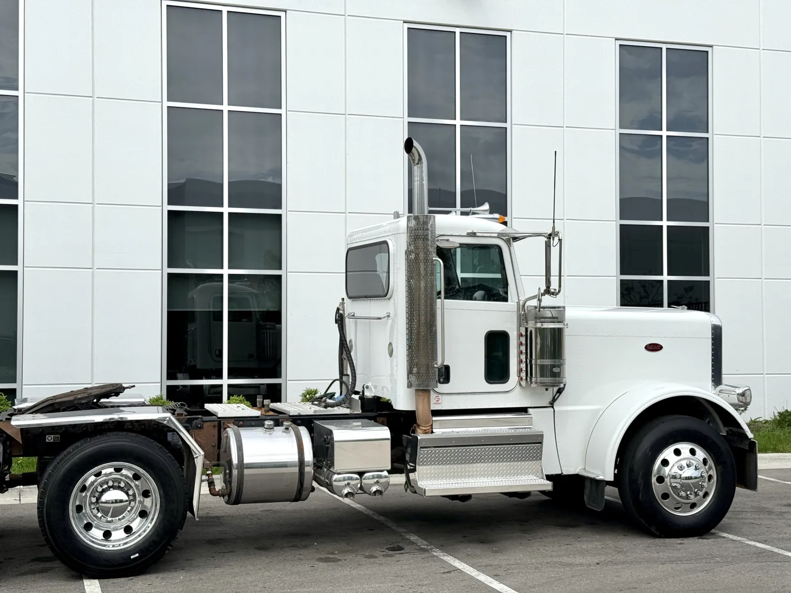 2020 Peterbilt 389 — photo 7