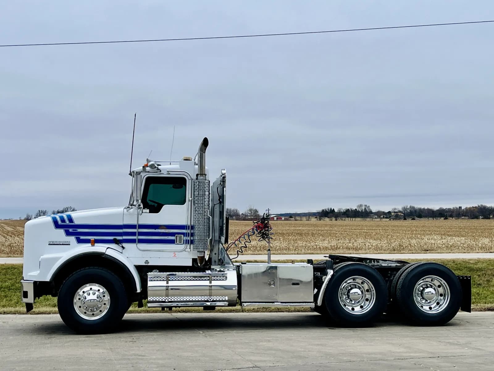 1998 Kenworth T800 — photo 4