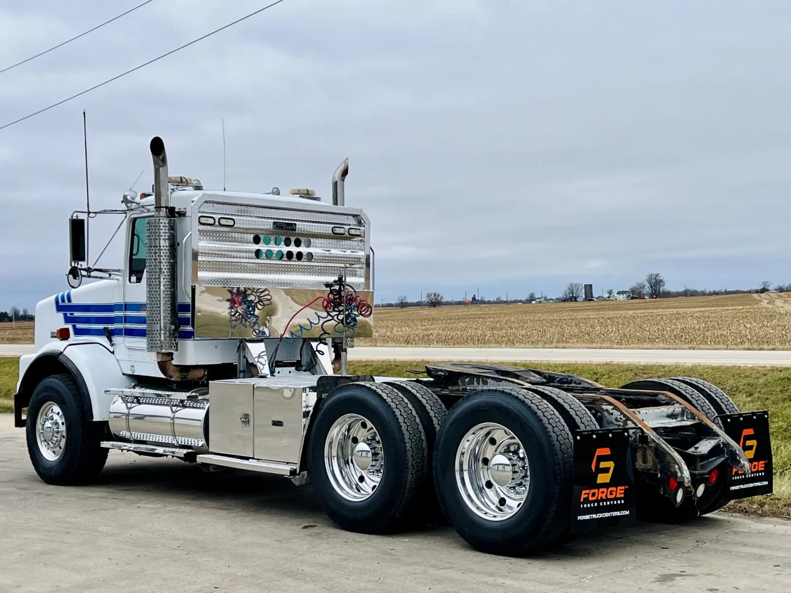 1998 Kenworth T800 — photo 6