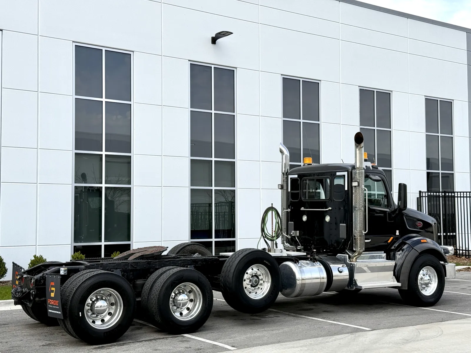 2015 Peterbilt 567 — photo 5