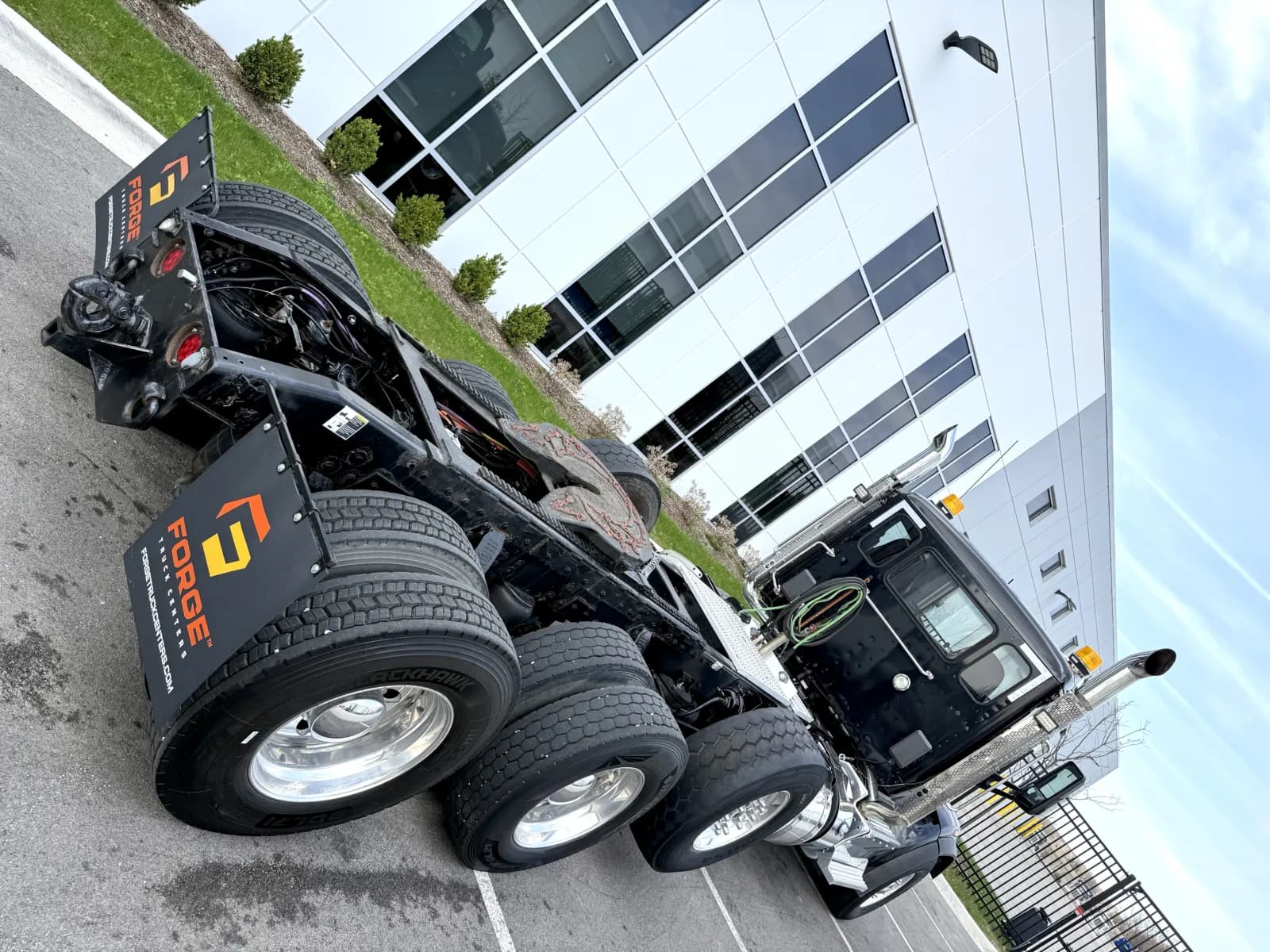 2015 Peterbilt 567 — photo 11