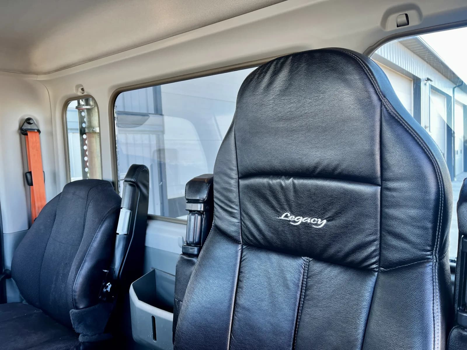 2019 Kenworth T880 — photo 20