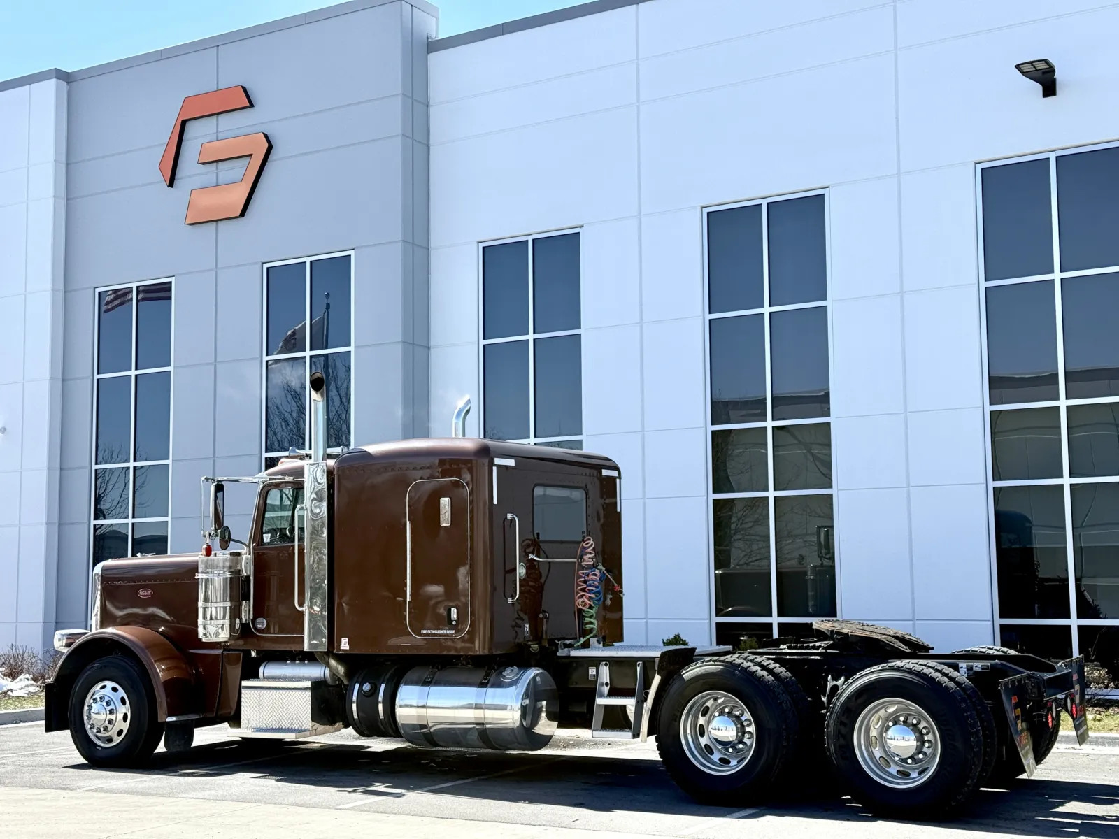 2018 Peterbilt 389 — photo 6