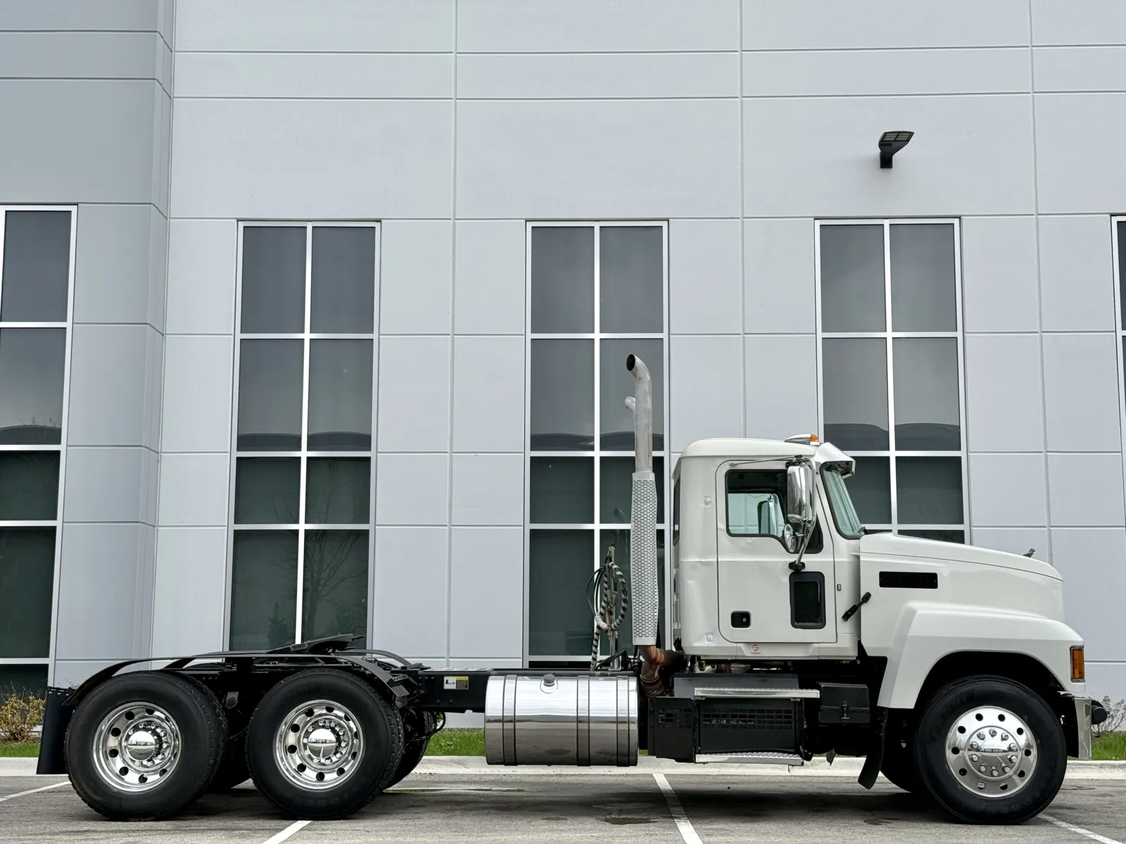 2019 Mack Pinnacle — photo 3