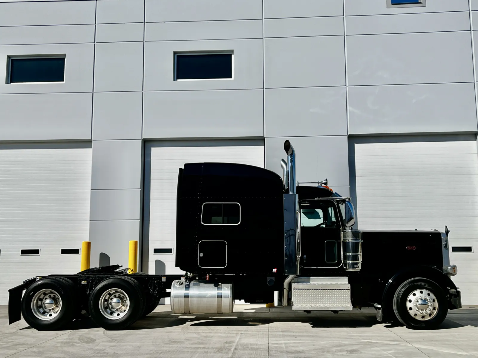 2019 Peterbilt 389 — photo 3