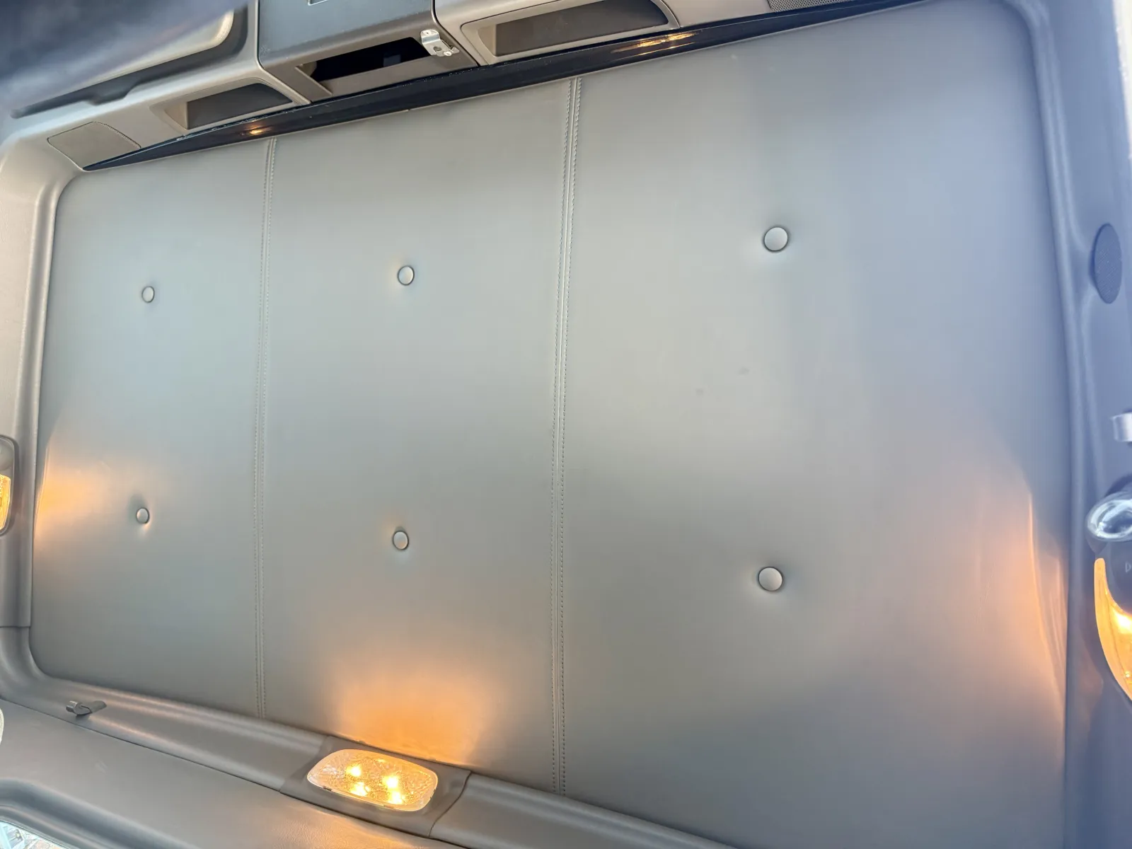 2010 Kenworth T800 — photo 21