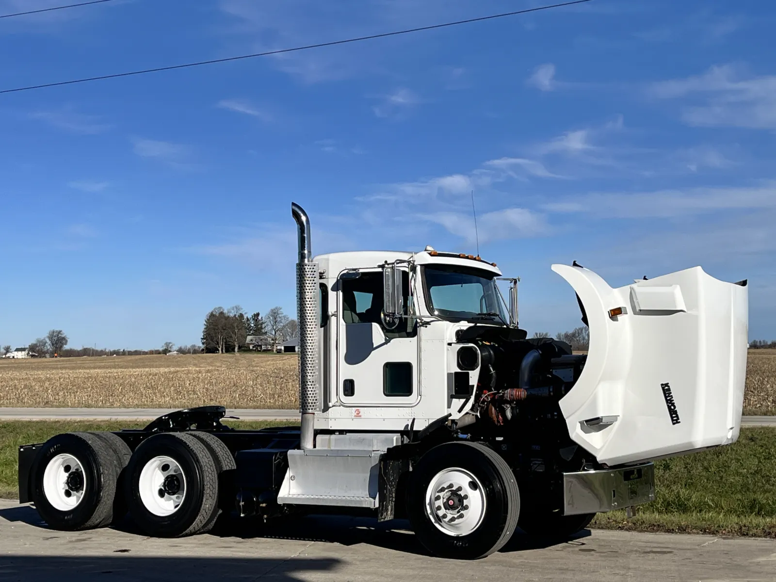 2011 Kenworth T800 — photo 9