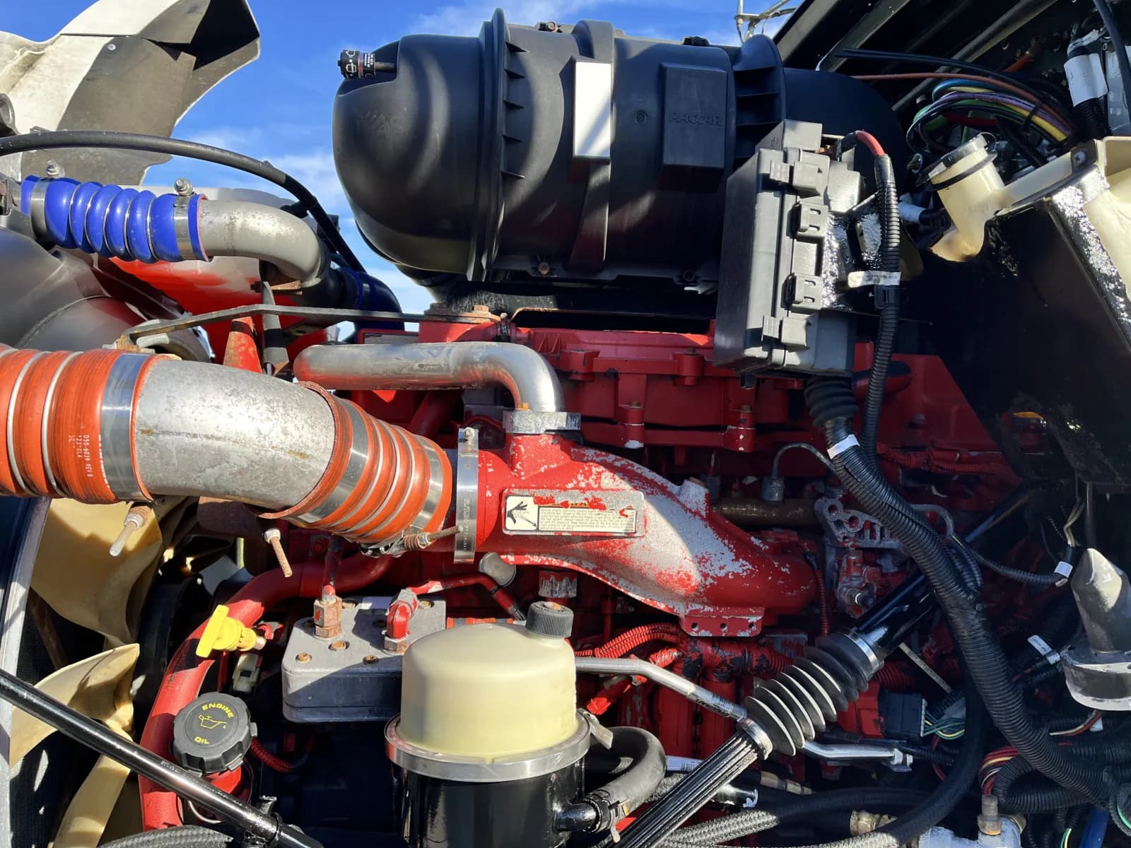 2011 Kenworth T800 — photo 13