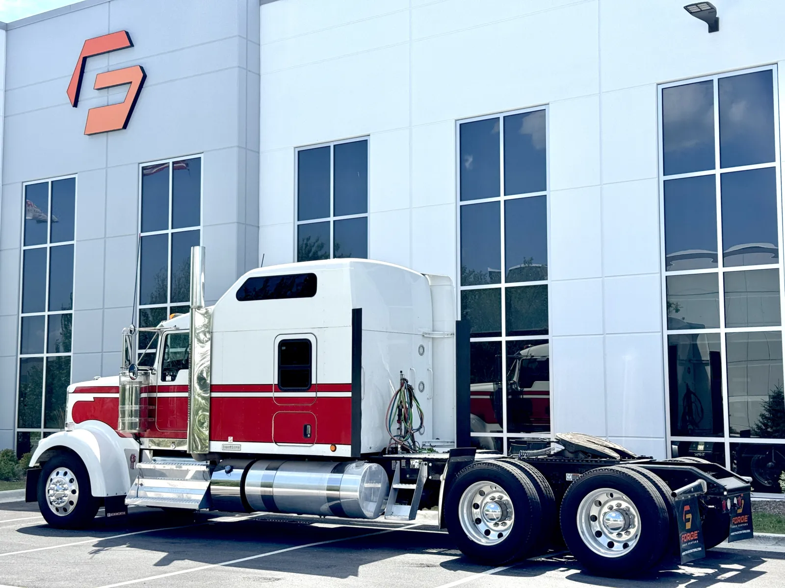 2023 Kenworth W900 — photo 6