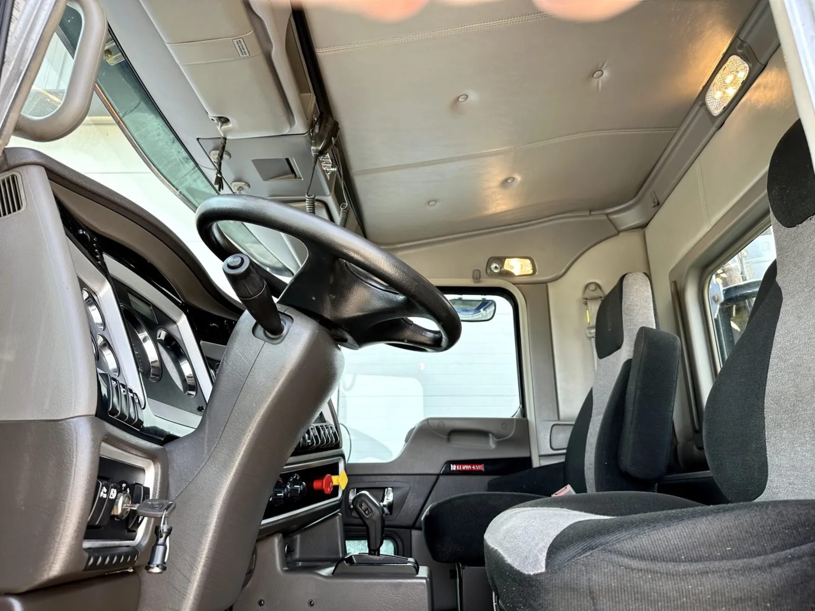 2018 Kenworth W900 — photo 14