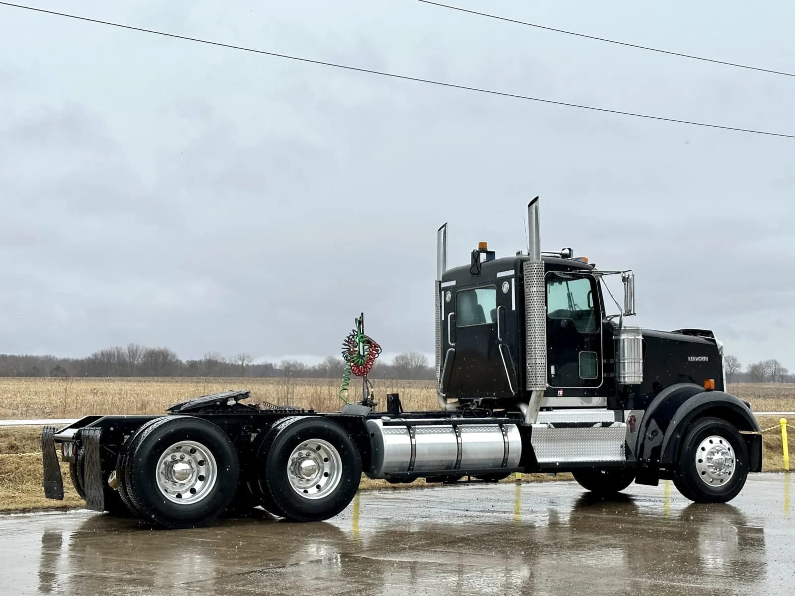 2011 Kenworth W900 — photo 5